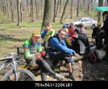 16.04.2012г.Уборка и укатка трассы + хорошая компания!