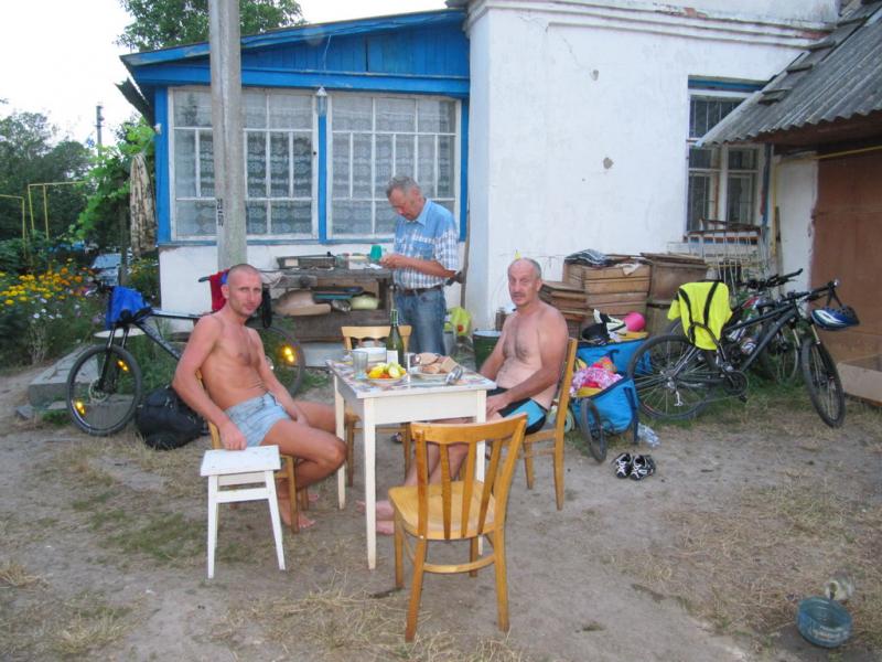 Жаркая 1000.