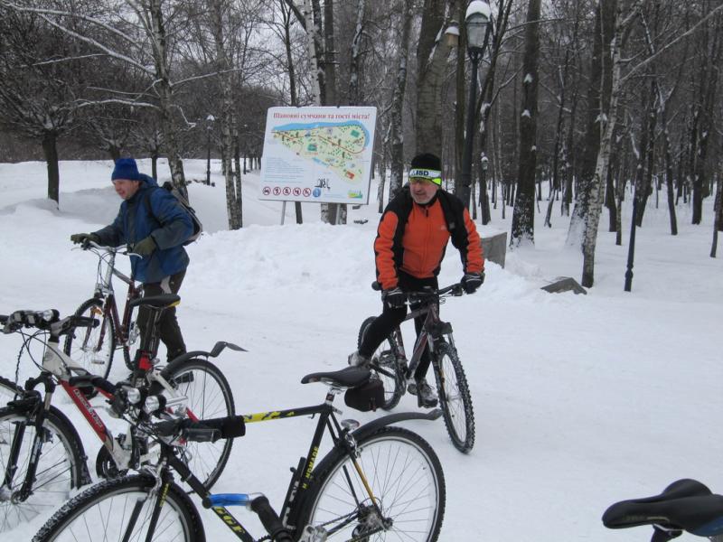2011.01.23.Покатались в 6-ром.