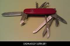 Victorinox Huntsman